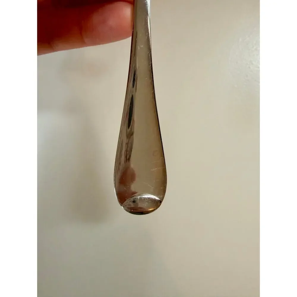Oneida Islet Individual Solid Fish Knife 7 7/8